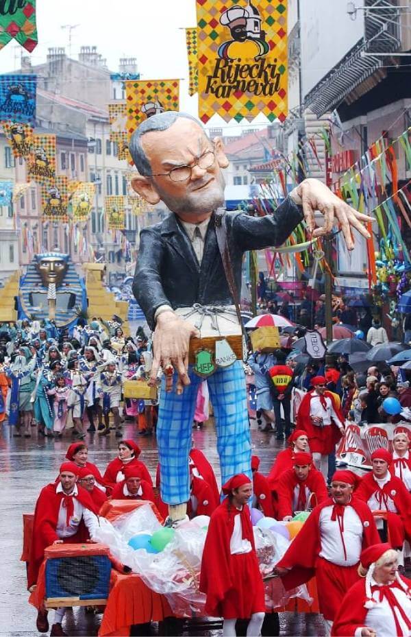 Maskota političara na riječkom karnevalu